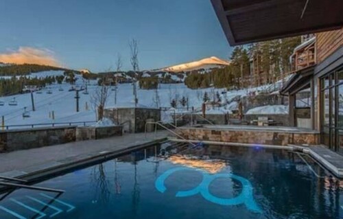 Luxury Slopeside Suite at Grand Colorado on Peak 8