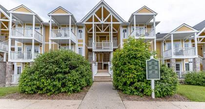 Cozy Getaway with Resort Perks
