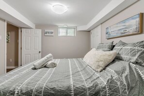 1 bedroom, desk, free WiFi