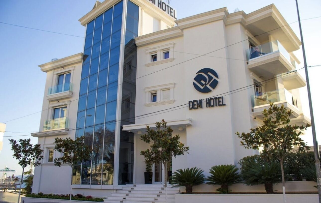 Photo - Demi Hotel