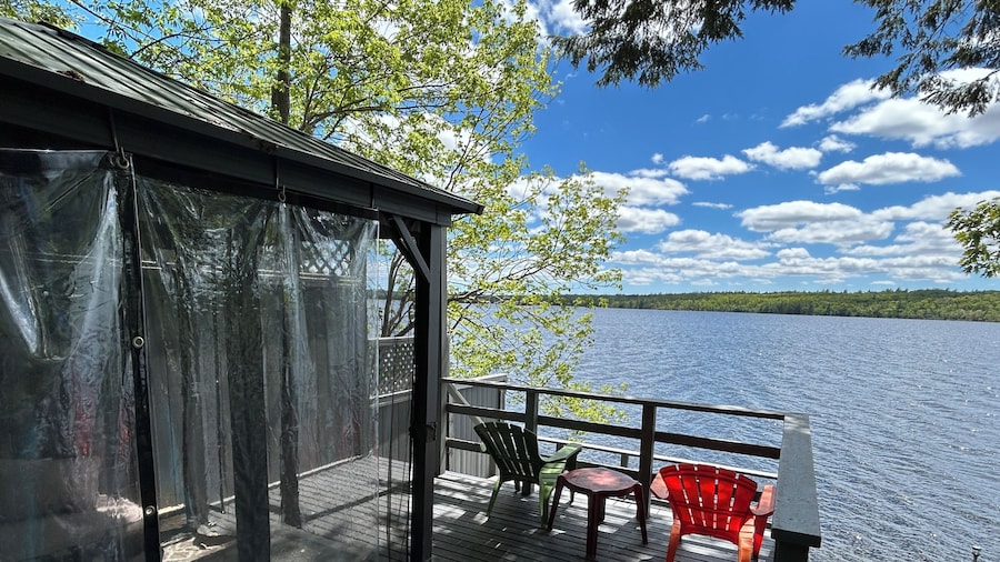 Burgundy Dream Bed and Breakfast