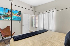 4 soveværelser, skrivebord, strygejern/strygebræt, Wi-Fi