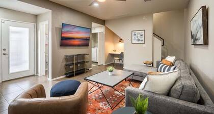Chic 4BR Near Fort Bliss