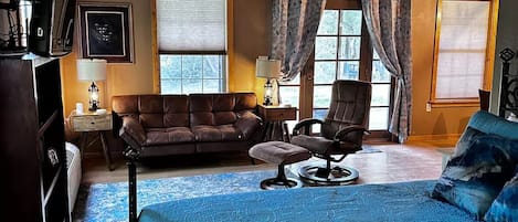 1 bedroom, iron/ironing board, travel crib, free WiFi