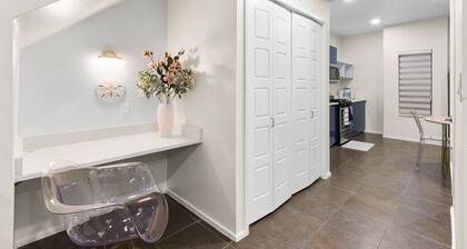 Coastal Cottage Themed 4BR Near Fort Bliss