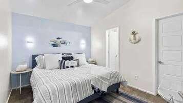 4 soverom, skrivebord, strykejern/-brett og wi-fi