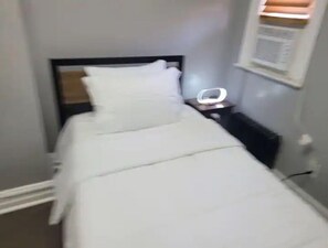 2 makuuhuonetta, Wi-Fi, vuodevaatteet