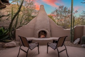 Terrace/patio - Secluded private Boulders Villa with everything North Scottsdale has to offer! (Scottsdale)