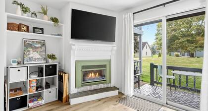 Cozy Studio Near Holiday Valley & Village