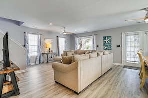 TV, DVD player, books - Walk to Ocean: Surfside Beach Gem w/ Private Pool (Surfside Beach)