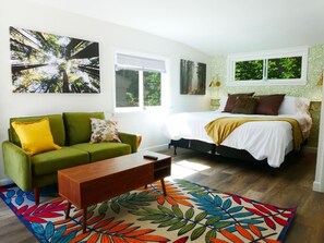 Desk, iron/ironing board, free WiFi, bed sheets - ⍋ Fast Wi-Fi ⍋ Workspace ⍋ King Bed (Arvada)