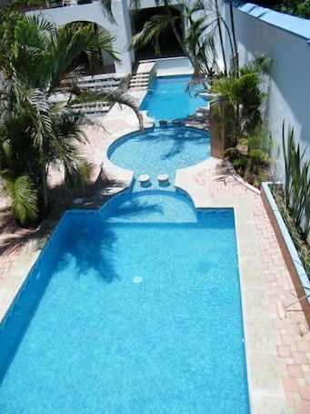 ์ผ์ธ ์์์ฅ