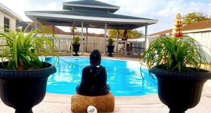 Casa Santa Clara with Swimming Pool near Golf Country Clubs