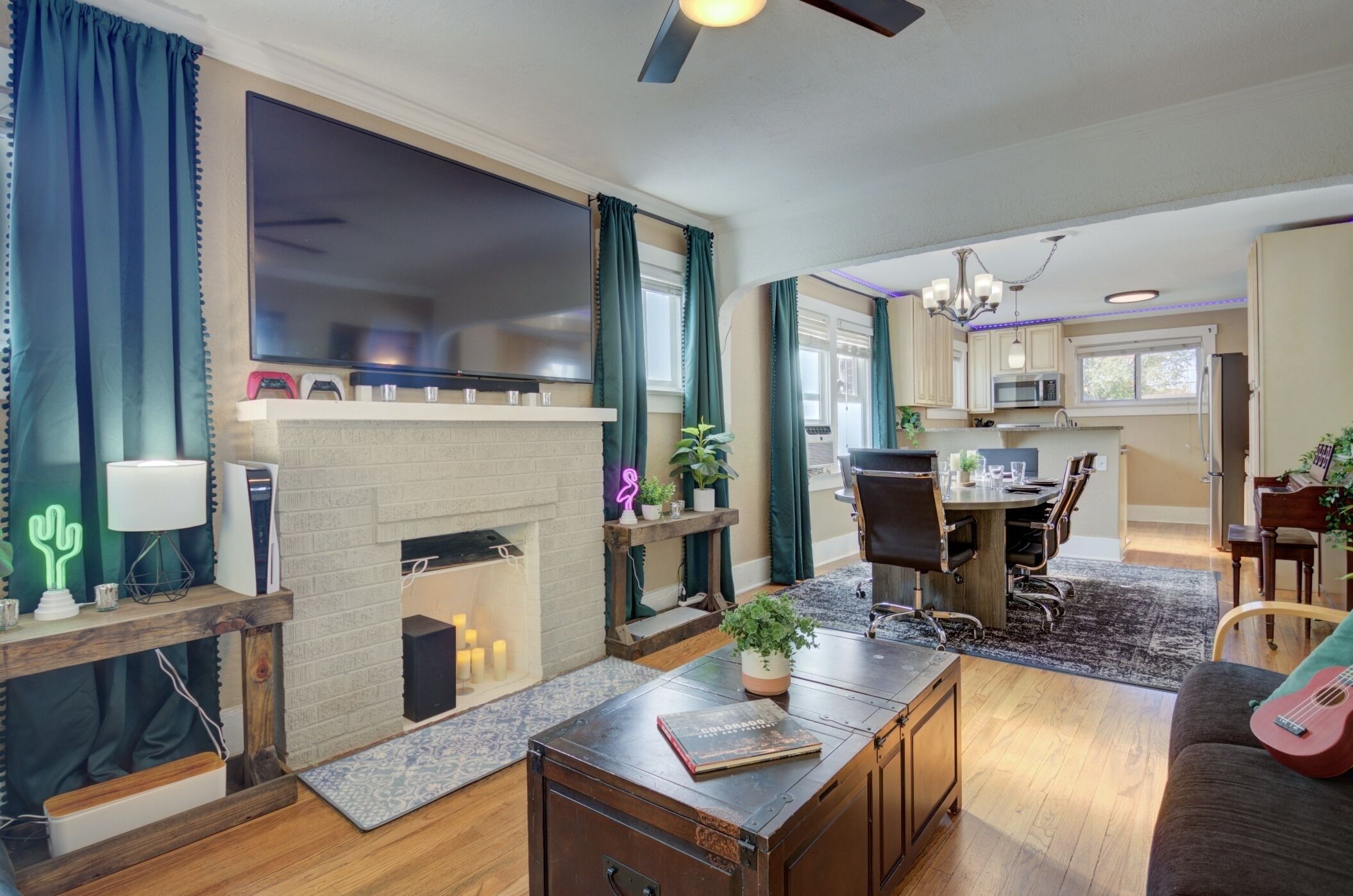 NEW! Lux Bach Retreat: Prime Location, 420ok! Sleeps 20