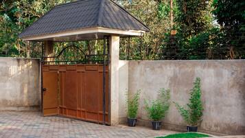 Enceinte de lâhĂ©bergement