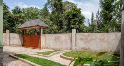 YOYO AND GOGO HOMESTAY