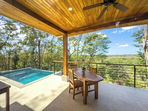 Outdoor dining - Ocean View Hilltop Villa with Infinity Pool 25 Minutes from Tamarindo (Paraiso)