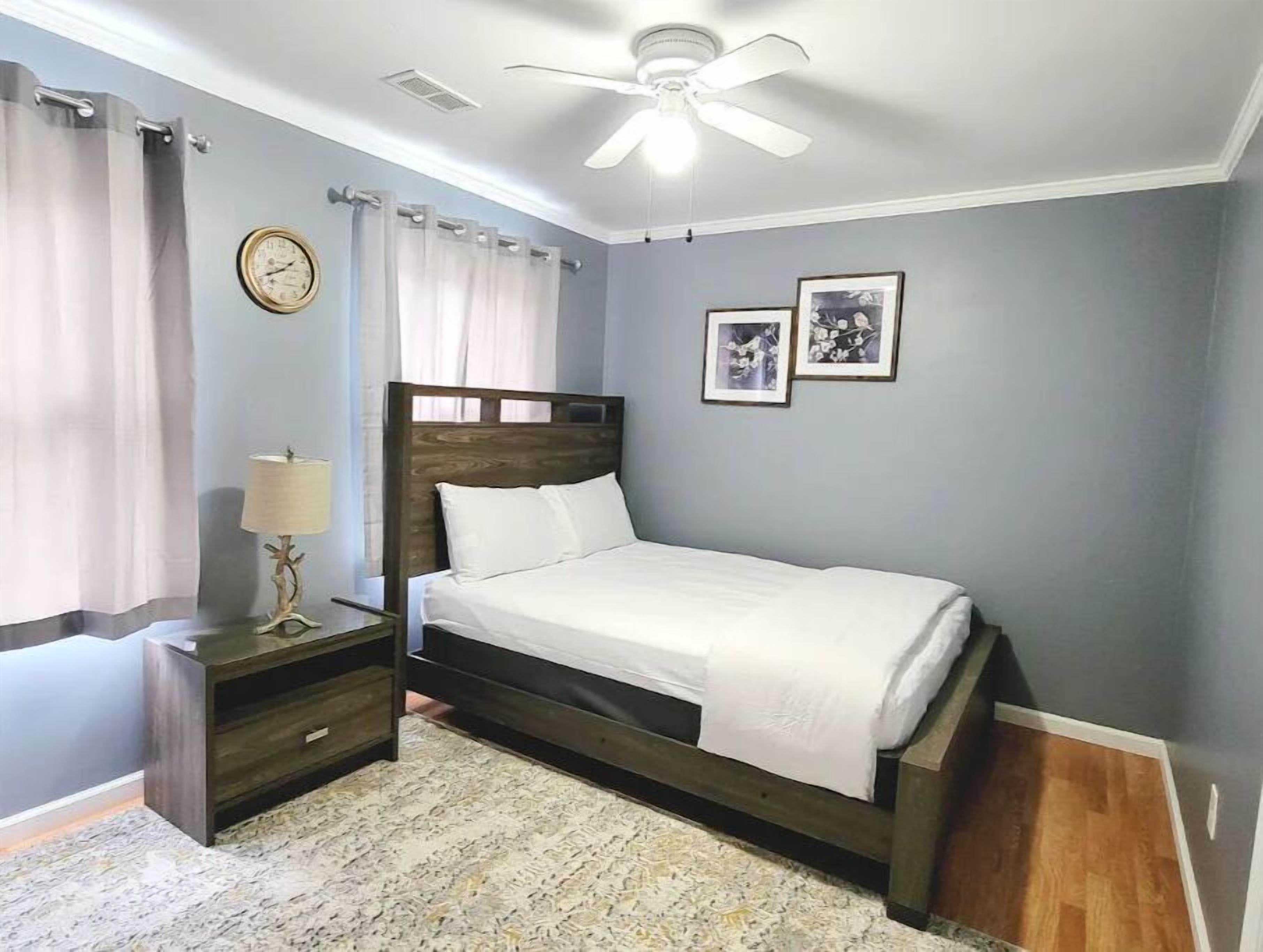 Spacious, Fenced home with free Wi-Fi and parking.