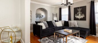 Loop Luxe in University City