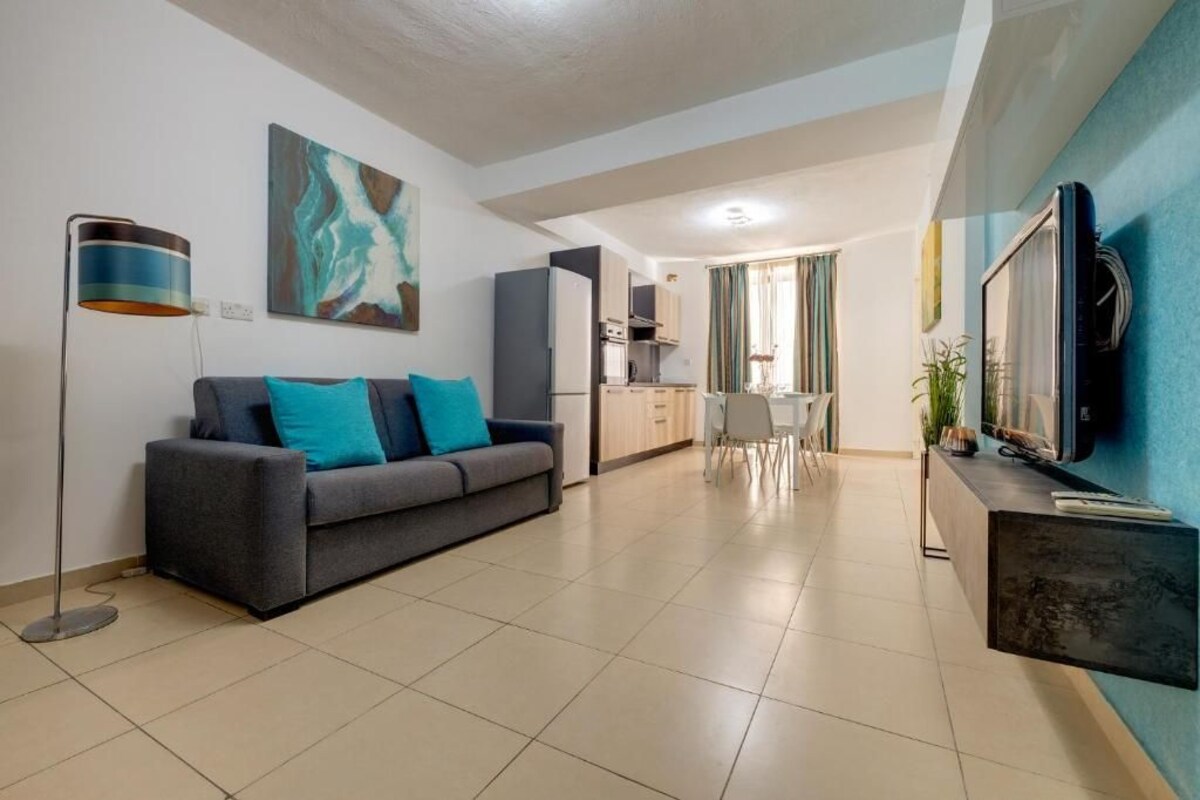 2 bedrooms with balcony