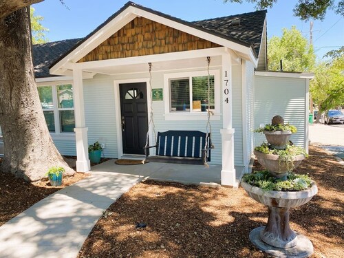 Charming Home Downtown Paso+ Sleeps 6+Walkable+BBQ