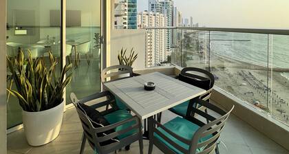 Luxury 3 Bedroom Oceanfront Oasis Retreat! A+ Bocagrande Location
