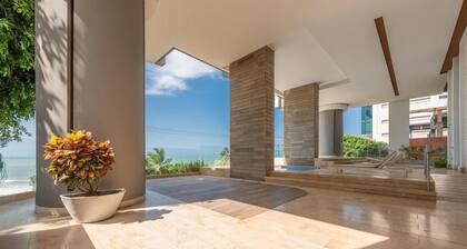 Luxury 3 Bedroom Oceanfront Oasis Retreat! A+ Bocagrande Location