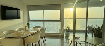 Luxury 3 Bedroom Oceanfront Oasis Retreat! A+ Bocagrande Location