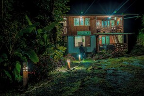 住宿正面