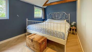 2 bedrooms, free WiFi