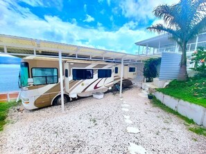 Property grounds - Paradise of Naturalness 1-Bedroom Caravan (Tilarán)