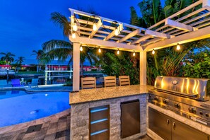 Property grounds - Dockside Dreams w/ Pool and Spa (Bradenton)