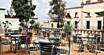 Hotel Refugio Victoria