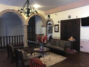 Dining - Hotel Refugio Victoria (Morelia)