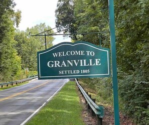 Miscellaneous - Poplar Place a 2Bd/1Bath Cottage in the Woods
(Granville)