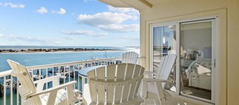 Sea Serenity - the best views in the coastal Carolinas @ Old Towne Yacht Club