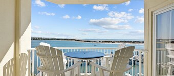 Sea Serenity - the best views in the coastal Carolinas @ Old Towne Yacht Club