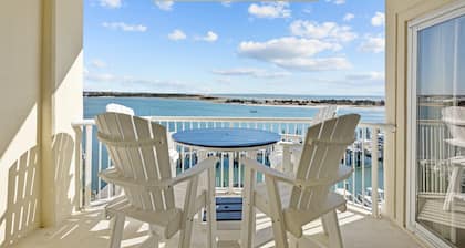 Sea Serenity - the best views in the coastal Carolinas @ Old Towne Yacht Club