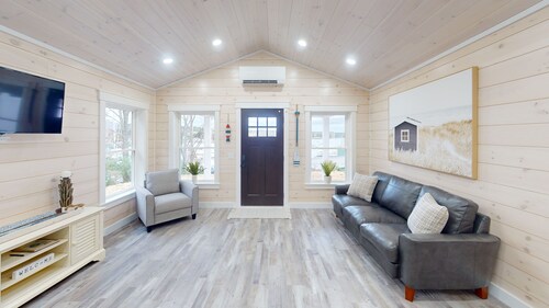 Harbor View Cottage - Unit B