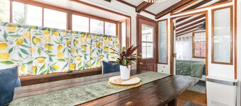 Downtown SLO Eclectic Victorian-Sleeps 12