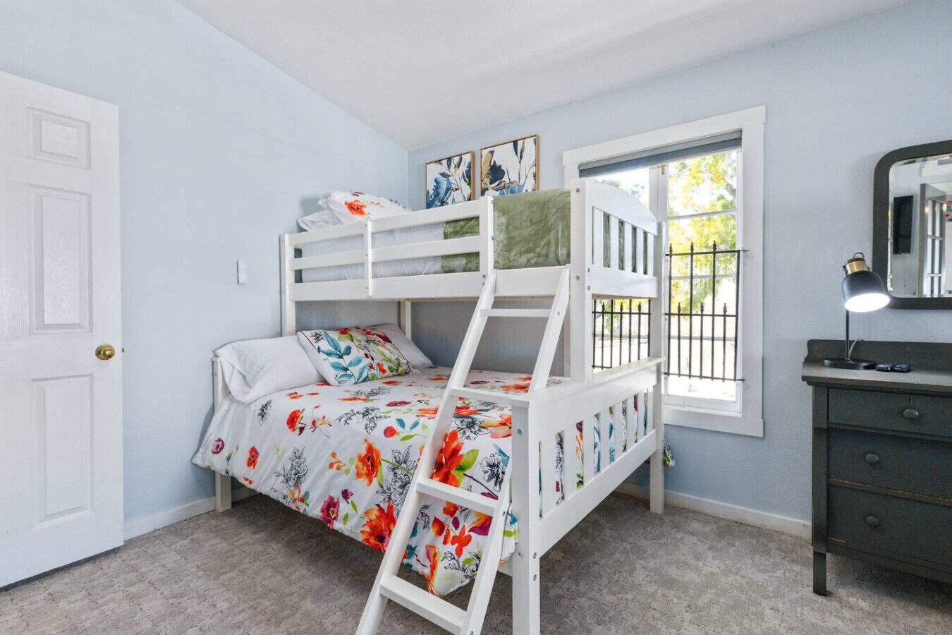 4 bedrooms, desk, iron/ironing board, travel cot