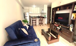 Smart TV, books, video library