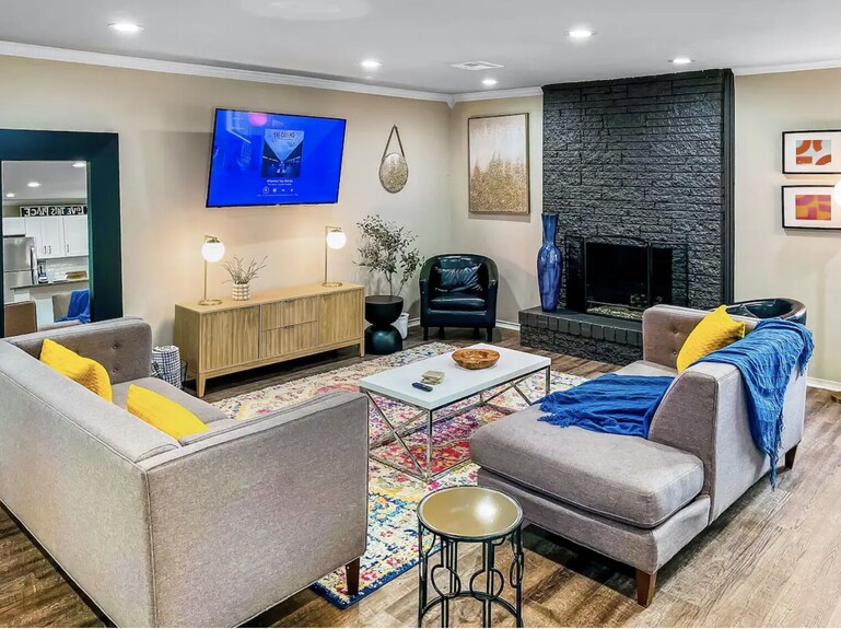 King Suite-4 Bedroom-brookside-riverside - 塔爾薩