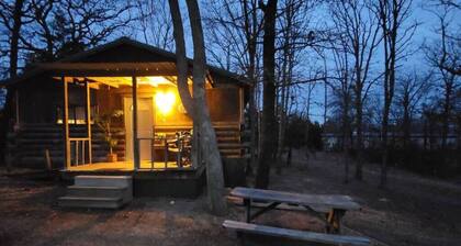 Little Woods at Gamble Hollow