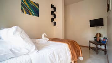 1 bedroom, in-room safe, WiFi, bed sheets