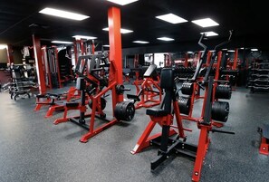 Fitness facility - Downtown stay with Gym Access! (Springfield)