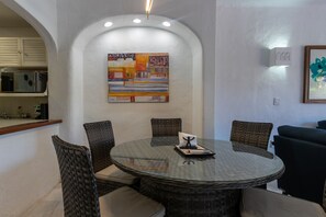 Dining - Beautiful Mexican style house @ Marina Vallarta (Puerto Vallarta)