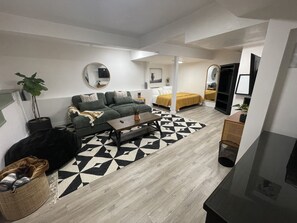 3 Schlafzimmer, Bügeleisen/Bügelbrett, Reisekinderbett, WLAN