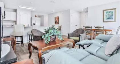 Beautiful Bracken Lane Bungalow