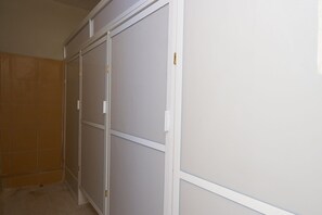 Standard Shared Dormitory, Mixed Dorm | Bathroom | Shower